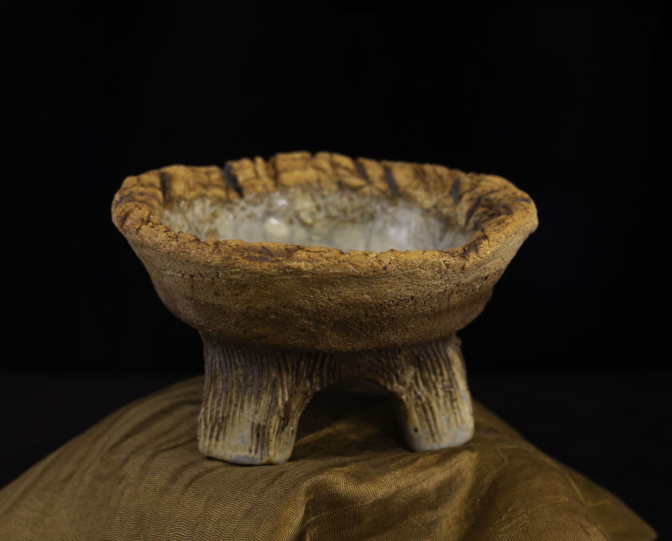 Michele Vaughn — 3 Legged Bowl